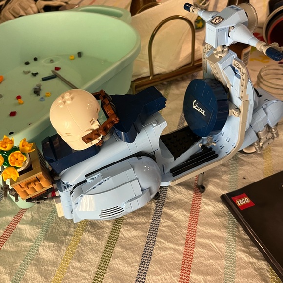 Lego Vespa 10298 - Picture 2 of 4